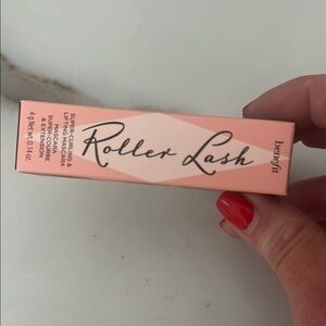 Roller Lash Curling & Lifting Mascara